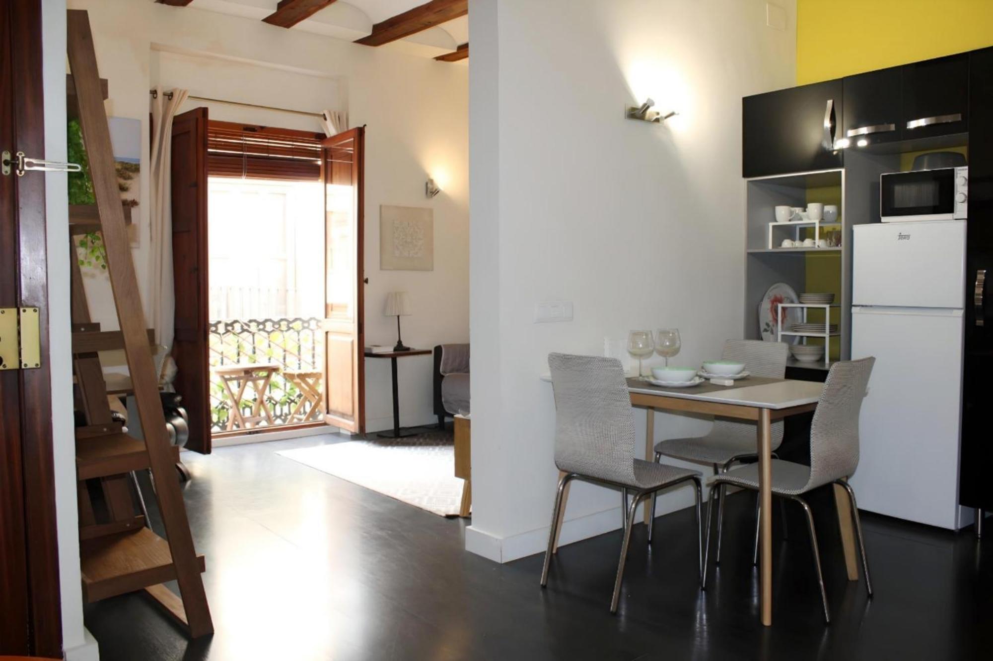 Apartamento Reformado Cerca De La Plaza Redonda 瓦伦西亚 外观 照片